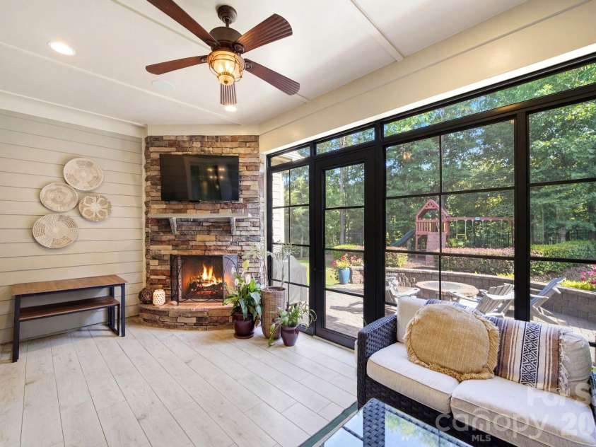 1224 Edbrooke Lane, Fort Mill, SC 29715.  MLS# CAR4392759, YatesRealty ID 33022. 