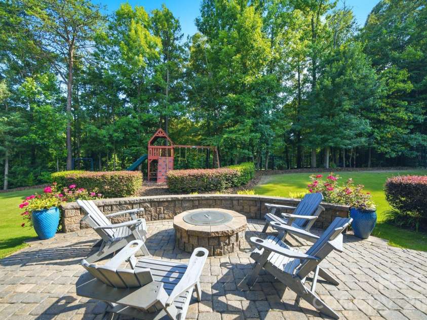 1224 Edbrooke Lane, Fort Mill, SC 29715.  MLS# CAR4392759, YatesRealty ID 33022. 