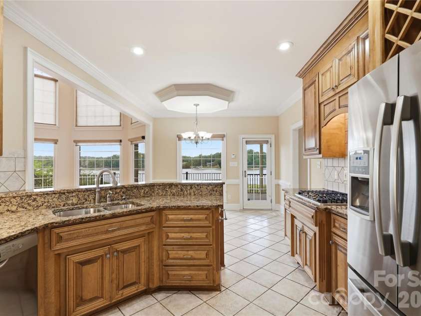 263 Quiet Waters Road, Belmont, NC 28012.  MLS# CAR4392874, YatesRealty ID 33024. 
