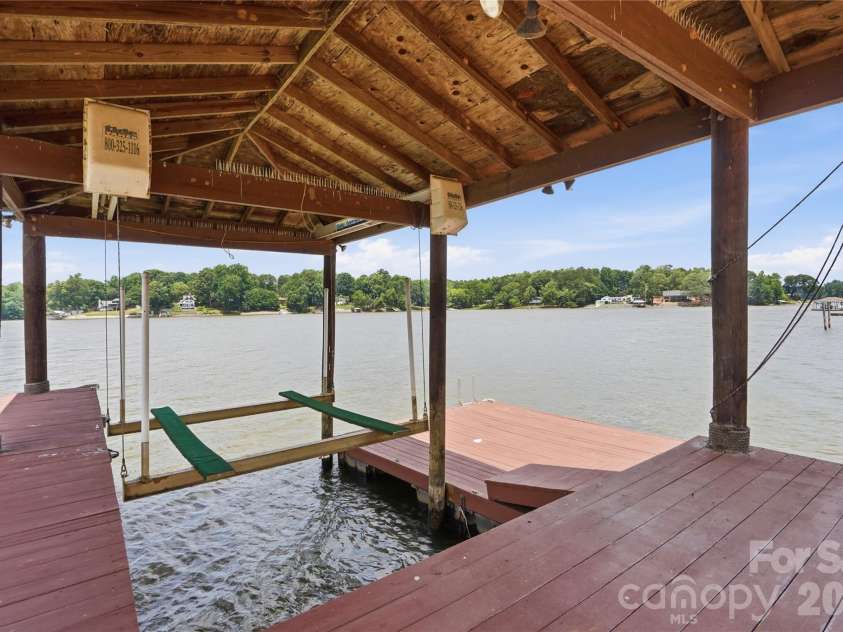 263 Quiet Waters Road, Belmont, NC 28012.  MLS# CAR4392874, YatesRealty ID 33024. 
