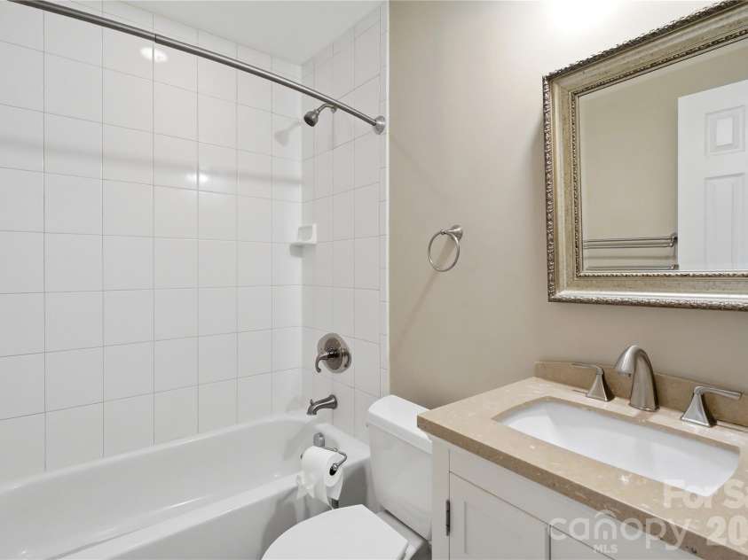 263 Quiet Waters Road, Belmont, NC 28012.  MLS# CAR4392874, YatesRealty ID 33024. Full bath