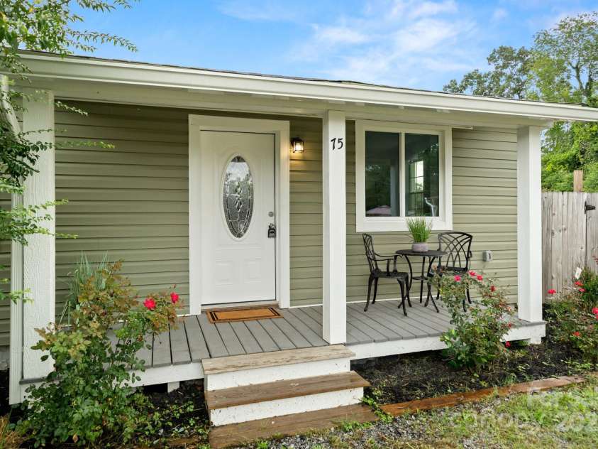 75 Darity Road, Fletcher, NC 28732.  MLS# CAR4292600, YatesRealty ID 33025. 