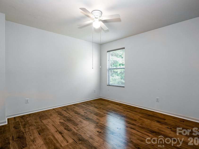 7157 Sonja Drive, Clover, SC 29710.  MLS# CAR4379309, YatesRealty ID 33026. 