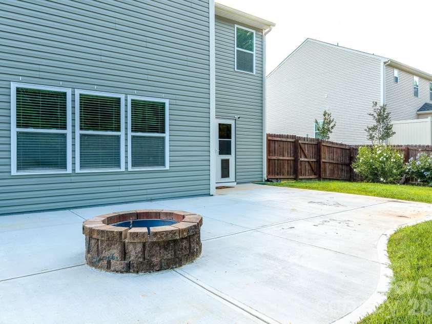 7157 Sonja Drive, Clover, SC 29710.  MLS# CAR4379309, YatesRealty ID 33026. 