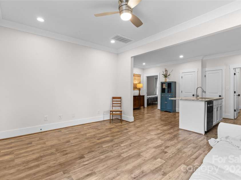 733 Green Street, Rock Hill, SC 29730.  MLS# CAR4289668, YatesRealty ID 33026. 