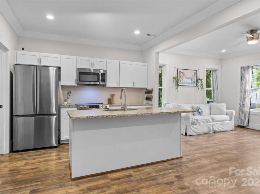 733 Green Street, Rock Hill, SC 29730.  MLS# CAR4289668, YatesRealty ID 33026. 