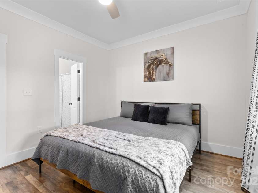 733 Green Street, Rock Hill, SC 29730.  MLS# CAR4289668, YatesRealty ID 33026. 