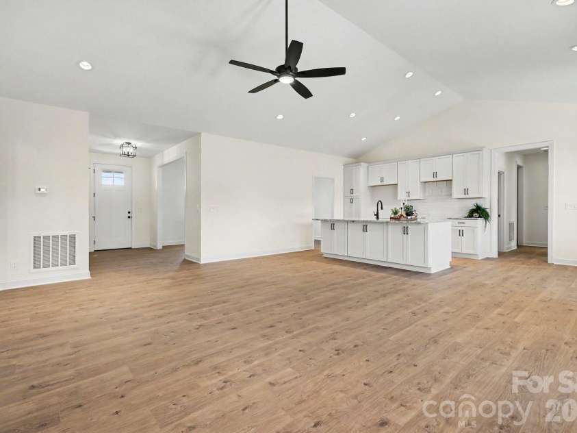 190 Goodnight Road, Salisbury, NC 28147.  MLS# CAR4393207, YatesRealty ID 33027. 