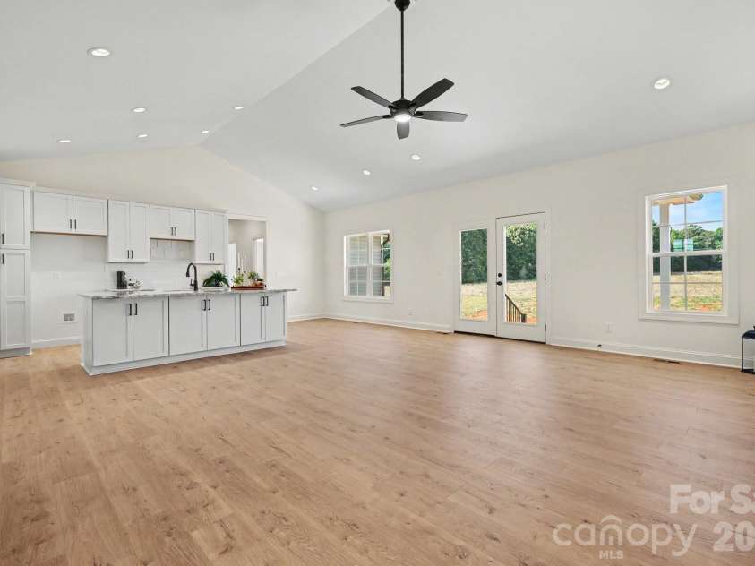 190 Goodnight Road, Salisbury, NC 28147.  MLS# CAR4393207, YatesRealty ID 33027. 