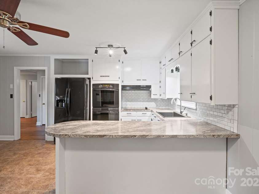 329 Chestnut Street, Yadkinville, NC 27055.  MLS# CAR4285900, YatesRealty ID 33027. 