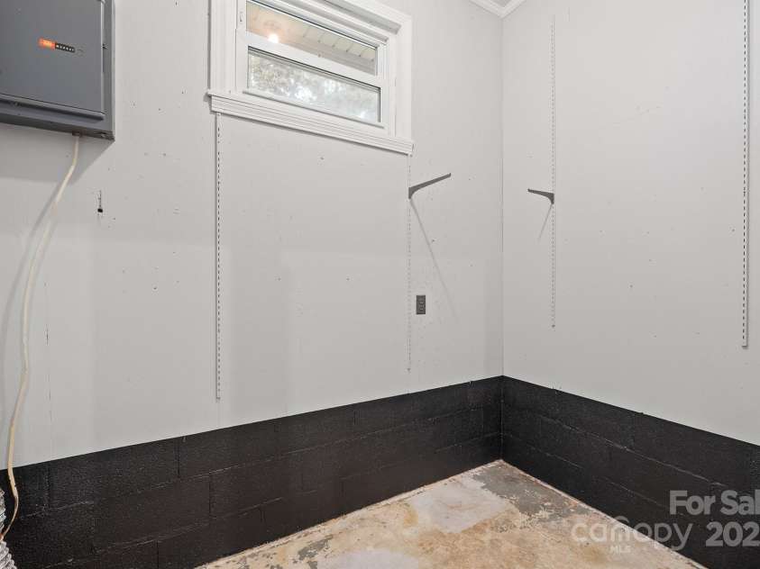 329 Chestnut Street, Yadkinville, NC 27055.  MLS# CAR4285900, YatesRealty ID 33027. 