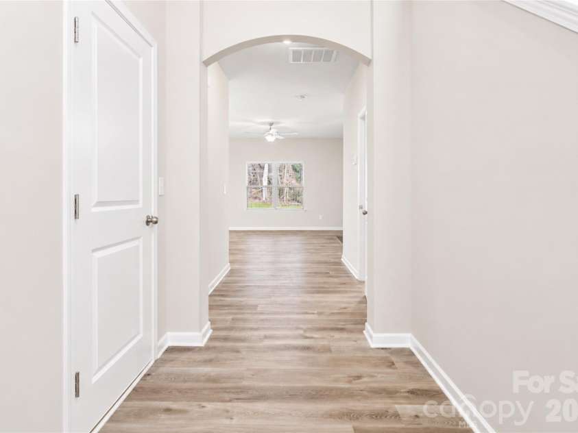 207 Roxanna Court, Shelby, NC 28152.  MLS# CAR4392441, YatesRealty ID 33028. 