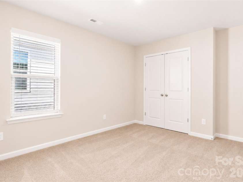 207 Roxanna Court, Shelby, NC 28152.  MLS# CAR4392441, YatesRealty ID 33028. 
