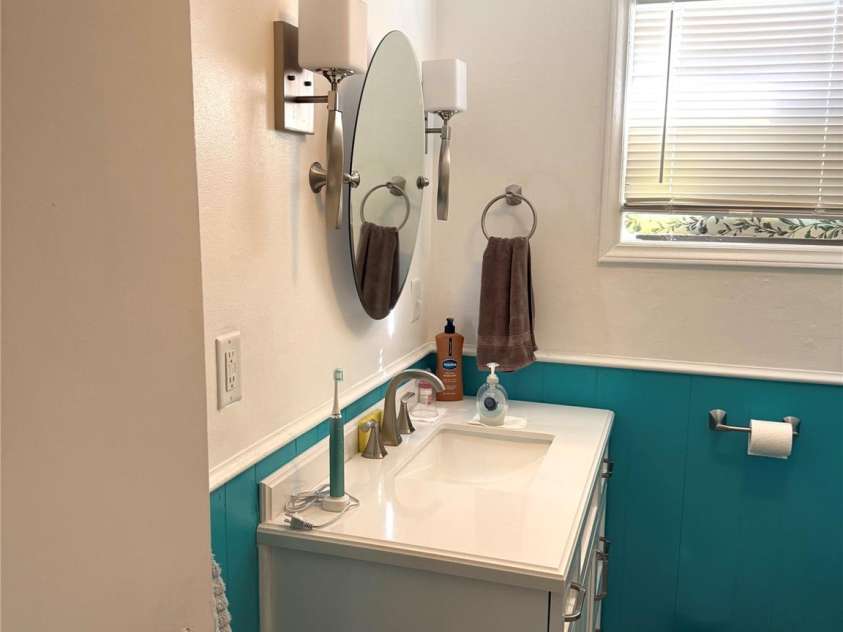 703 Stage Street, Lenoir, NC 28645.  MLS# CAR4420298, YatesRealty ID 3303. 