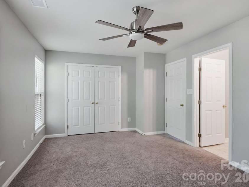 6172 Prosperity Church Road, Charlotte, NC 28269.  MLS# CAR4396079, YatesRealty ID 33030. 