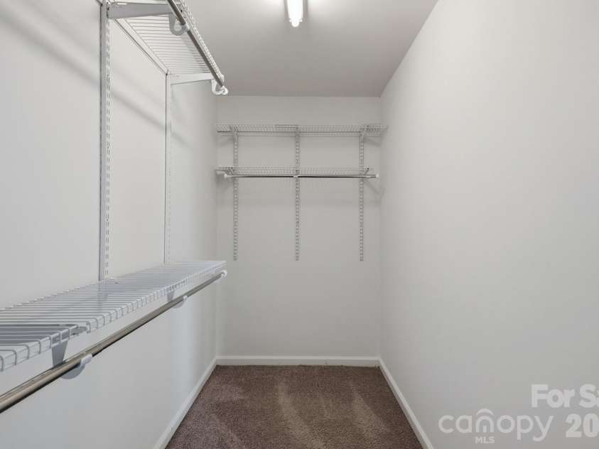 6172 Prosperity Church Road, Charlotte, NC 28269.  MLS# CAR4396079, YatesRealty ID 33030. 