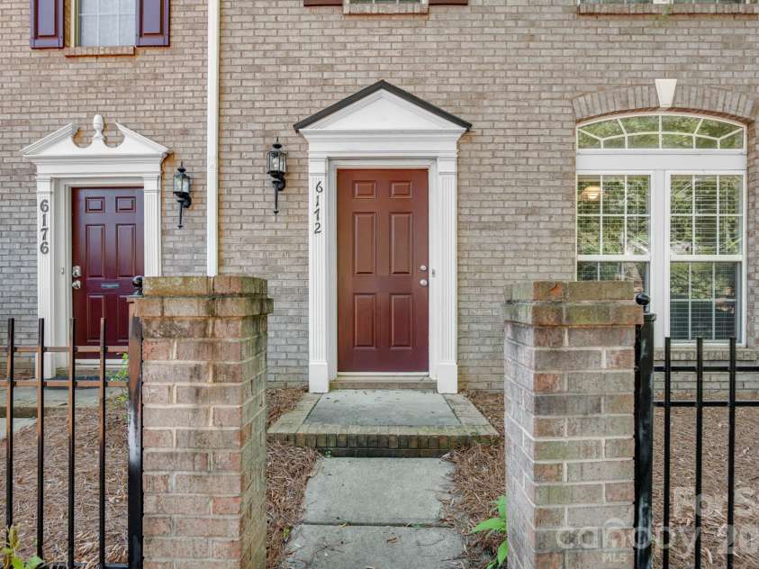 6172 Prosperity Church Road, Charlotte, NC 28269.  MLS# CAR4396079, YatesRealty ID 33030. 