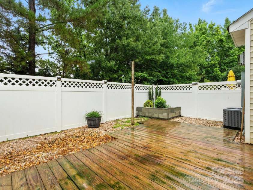 236 Azteca Drive, Matthews, NC 28104.  MLS# CAR4258127, YatesRealty ID 33033. Backyard