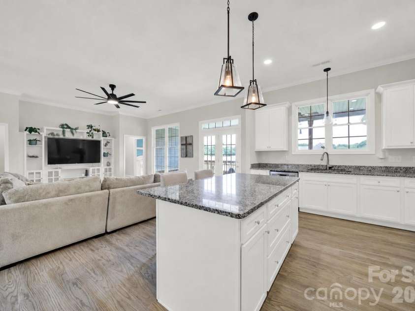 4653 Simpson Road, Edgemoor, SC 29712.  MLS# CAR4390027, YatesRealty ID 33033. 
