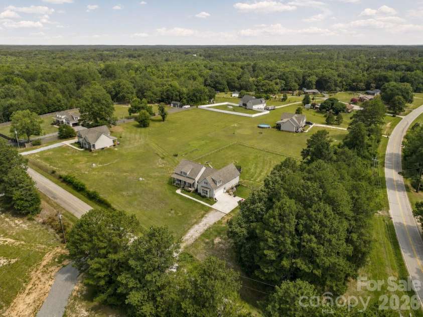 4653 Simpson Road, Edgemoor, SC 29712.  MLS# CAR4390027, YatesRealty ID 33033. 