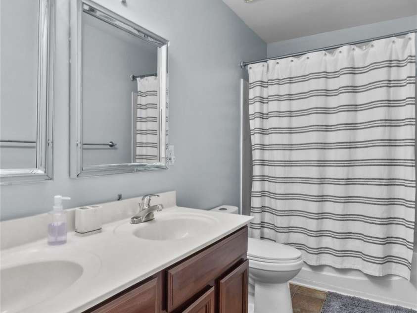 2109 Coral Berry Lane, Waxhaw, NC 28173.  MLS# CAR4292628, YatesRealty ID 33034. 