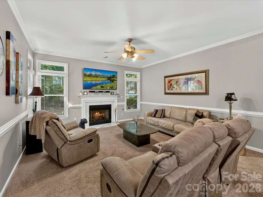 4411 Poplar Grove Drive, Charlotte, NC 28269.  MLS# CAR4396983, YatesRealty ID 33034. 