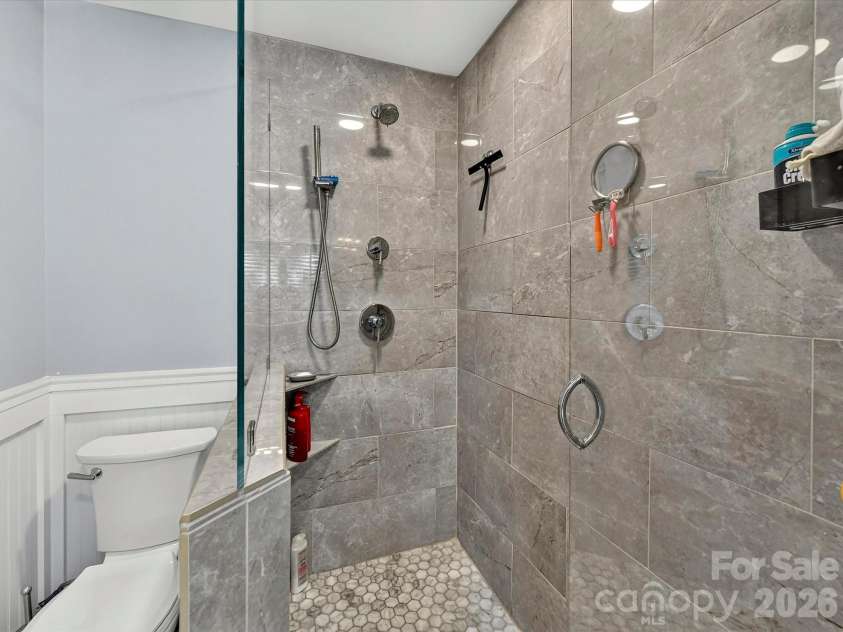 4411 Poplar Grove Drive, Charlotte, NC 28269.  MLS# CAR4396983, YatesRealty ID 33034. 