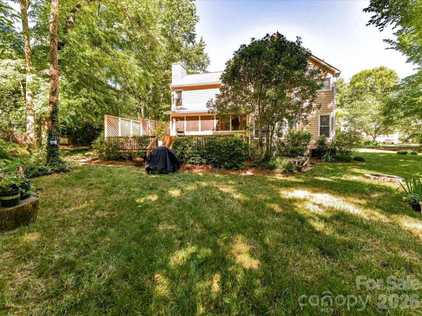 4411 Poplar Grove Drive, Charlotte, NC 28269.  MLS# CAR4396983, YatesRealty ID 33034. 