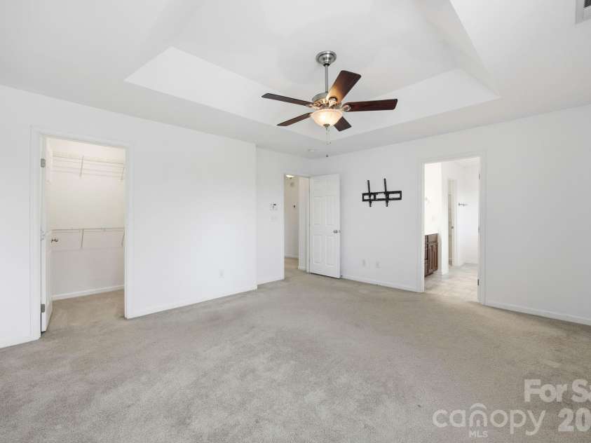 2162 Belle Vernon Avenue, Charlotte, NC 28210.  MLS# CAR4387796, YatesRealty ID 33035. 