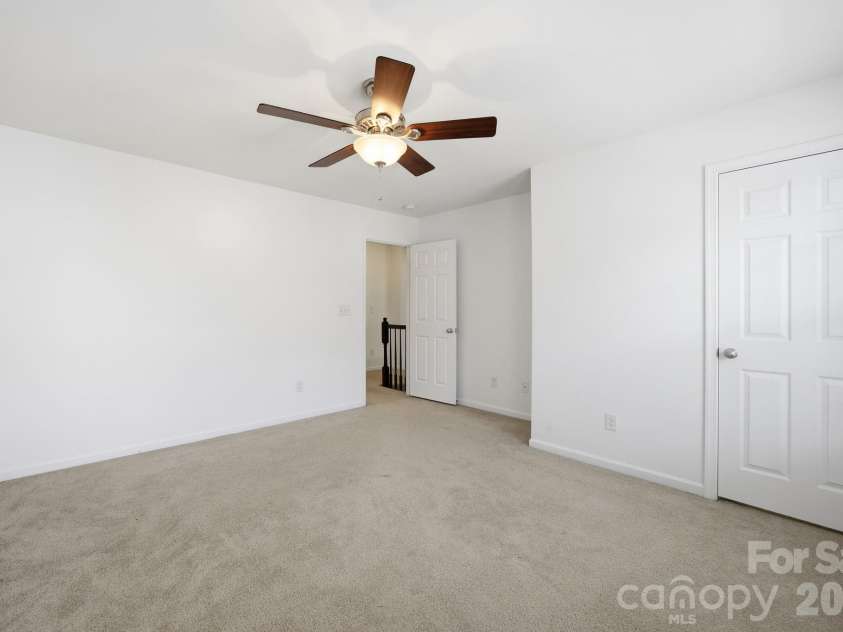 2162 Belle Vernon Avenue, Charlotte, NC 28210.  MLS# CAR4387796, YatesRealty ID 33035. 