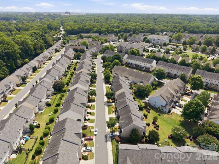 2162 Belle Vernon Avenue, Charlotte, NC 28210.  MLS# CAR4387796, YatesRealty ID 33035. 
