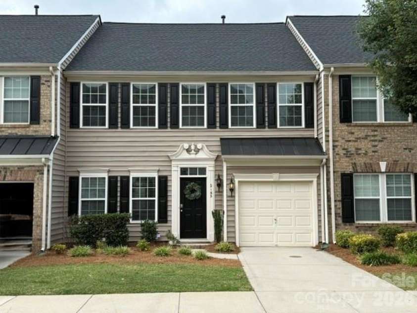 2162 Belle Vernon Avenue, Charlotte, NC 28210.  MLS# CAR4387796, YatesRealty ID 33035. 
