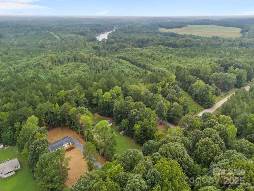 302 Forest Winds Drive, Salisbury, NC 28144.  MLS# CAR4291334, YatesRealty ID 33035. 