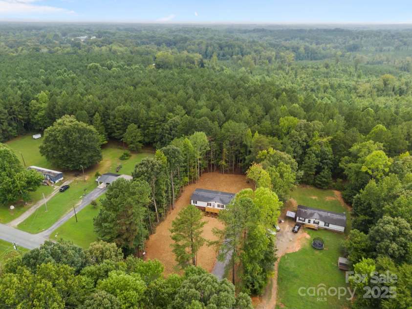 302 Forest Winds Drive, Salisbury, NC 28144.  MLS# CAR4315984, YatesRealty ID 33035. 