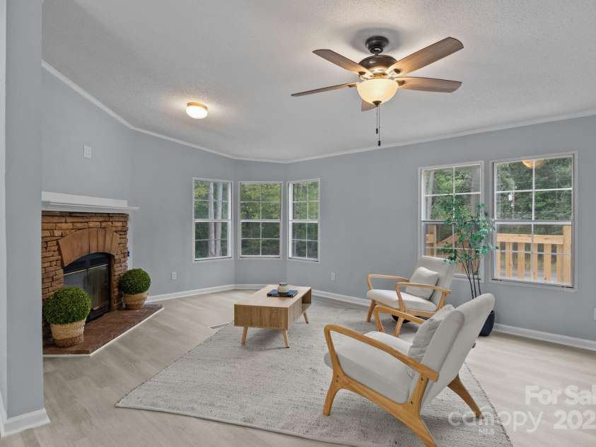 302 Forest Winds Drive, Salisbury, NC 28144.  MLS# CAR4315984, YatesRealty ID 33035. 