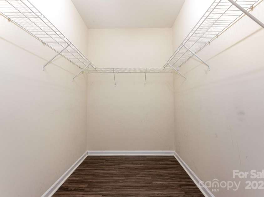 4703 David Cox Road, Charlotte, NC 28269.  MLS# CAR4271836, YatesRealty ID 33036. 