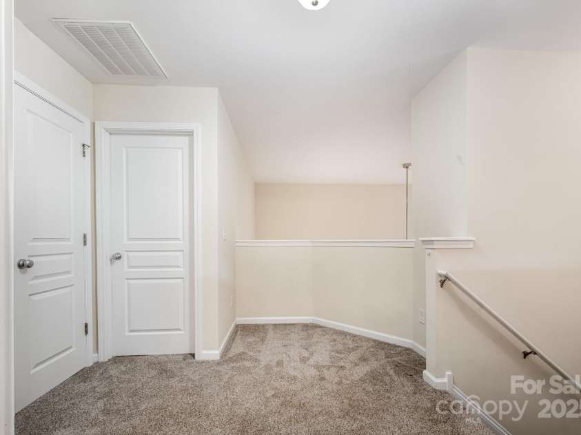 4703 David Cox Road, Charlotte, NC 28269.  MLS# CAR4271836, YatesRealty ID 33036. 