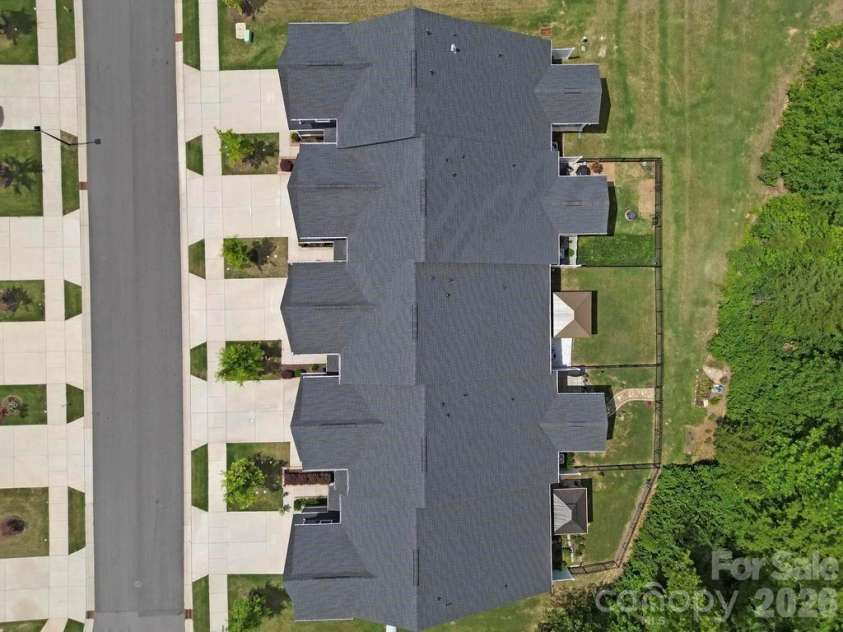888 Prince Garret Way, Denver, NC 28037.  MLS# CAR4394543, YatesRealty ID 33036. 