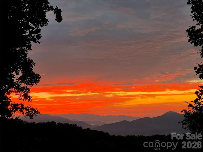 1250 Cobblestone Drive, Waynesville, NC 28786.  MLS# CAR4396920, YatesRealty ID 33037. 