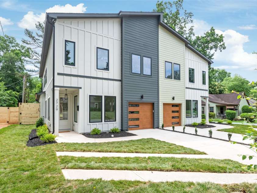 2729 Cowles Road, Charlotte, NC 28208.  MLS# CAR4291981, YatesRealty ID 33039. 