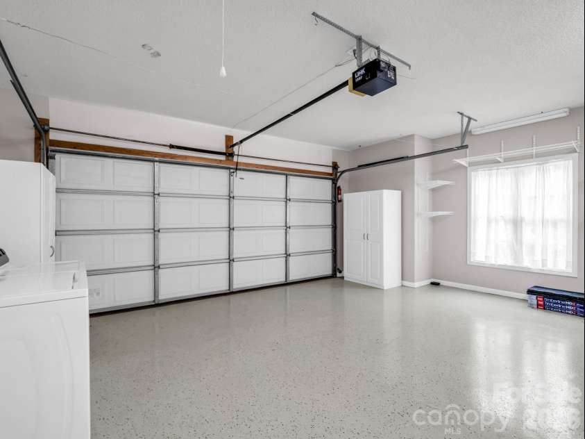 276 Cambridge Drive, Brevard, NC 28712.  MLS# CAR4355184, YatesRealty ID 3304. 