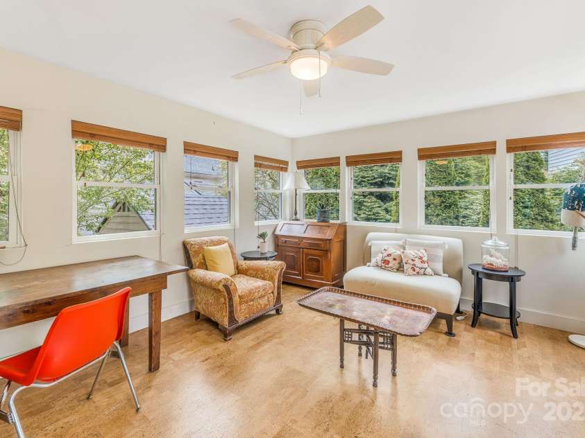 6 Craggy Circle, Asheville, NC 28803.  MLS# CAR4257989, YatesRealty ID 33040. 