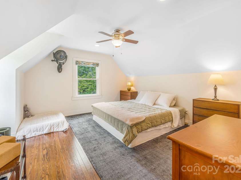 6 Craggy Circle, Asheville, NC 28803.  MLS# CAR4257989, YatesRealty ID 33040. Fun primary with room for potential built in dressers