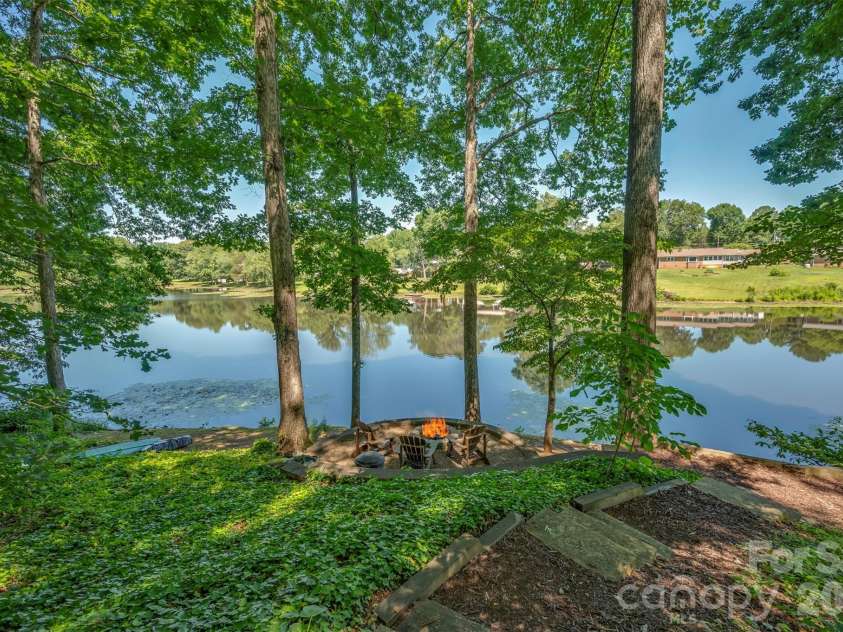 377 Kingswood Drive, Forest City, NC 28043.  MLS# CAR4395713, YatesRealty ID 33041. 
