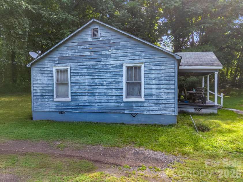126 Bittle Street, Forest City, NC 28043.  MLS# CAR4395970, YatesRealty ID 33042. 