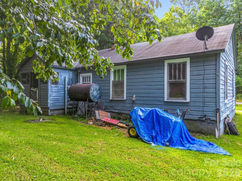 126 Bittle Street, Forest City, NC 28043.  MLS# CAR4395970, YatesRealty ID 33042. 