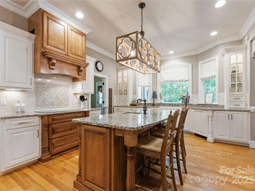 2818 Levinfield Court, Lincolnton, NC 28092.  MLS# CAR4274325, YatesRealty ID 33044. 