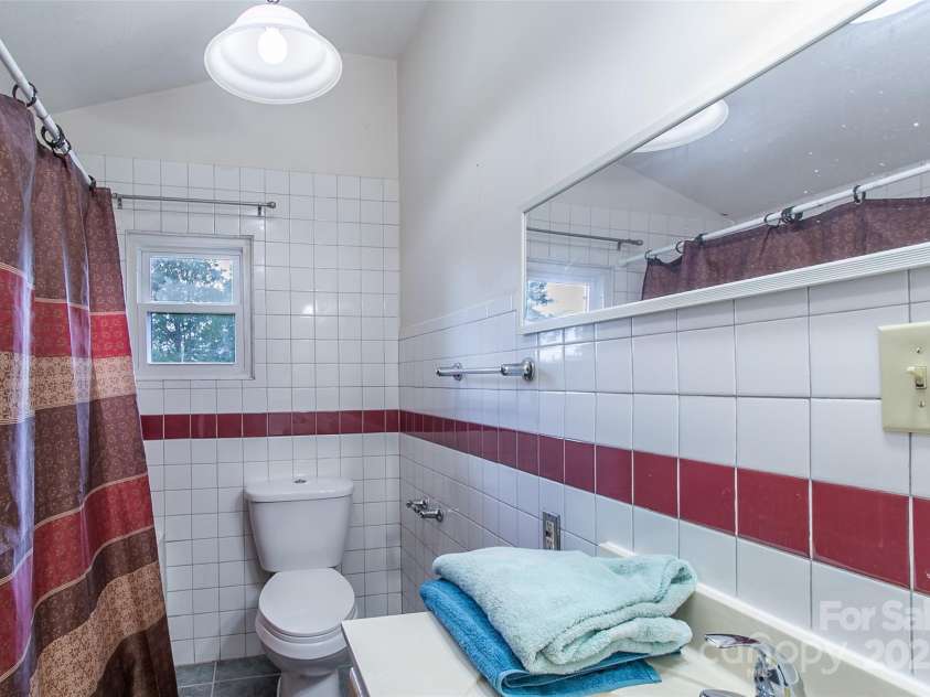 27 Curlee Street, Brevard, NC 28712.  MLS# CAR4284053, YatesRealty ID 33045. 