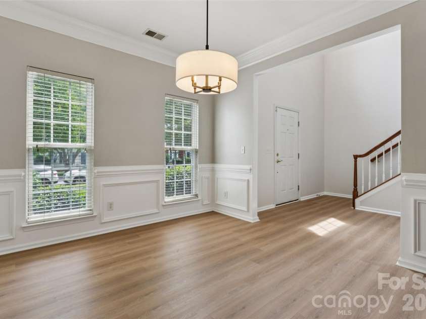 11627 Knightsdale Drive, Charlotte, NC 28277.  MLS# CAR4391397, YatesRealty ID 33046. 