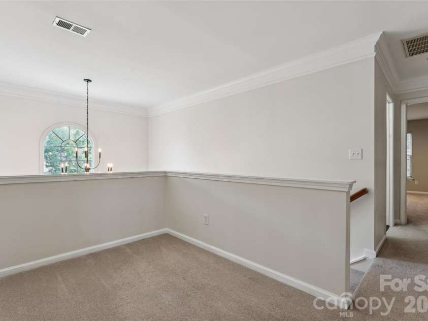 11627 Knightsdale Drive, Charlotte, NC 28277.  MLS# CAR4391397, YatesRealty ID 33046. 